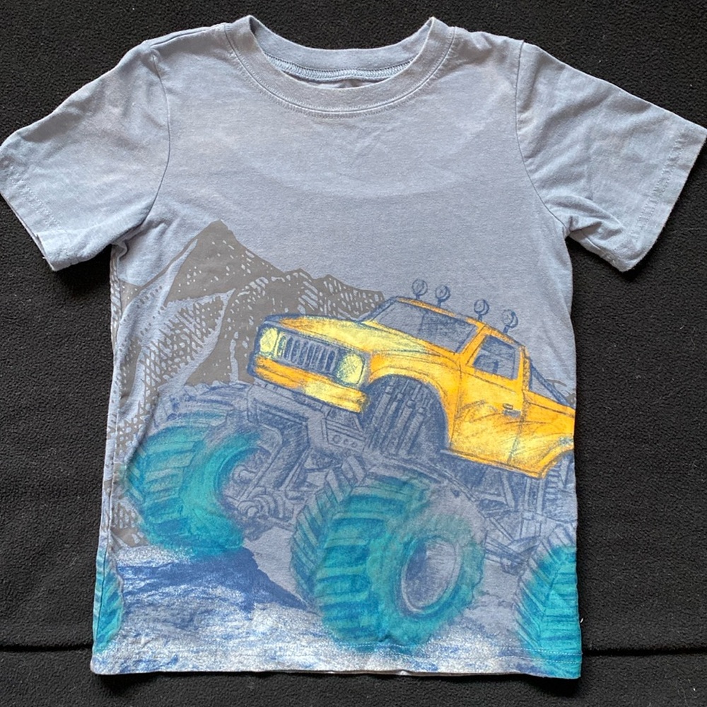 Carter’s T shirt with Monster Truck Graphics size 6
